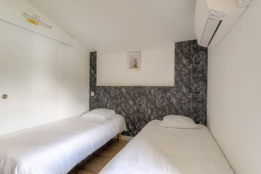 Le Francfort - Les Appartements De L'Olivier Loyettes ภายนอก รูปภาพ